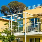 Lagrange Les Terrasses Des Embiez 4*