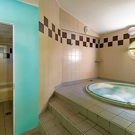 Lagrange Les Terrasses Des Embiez Aparthotel Six-Fours-les-Plages