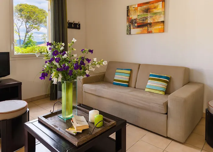 Lagrange Les Terrasses Des Embiez Aparthotel Six-Fours-les-Plages