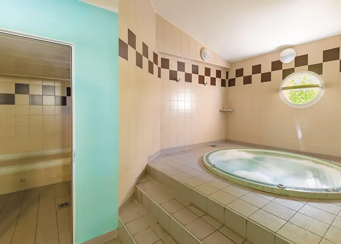 Aparthotel Lagrange Les Terrasses Des Embiez